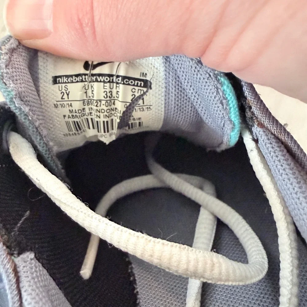 Nike SB‎ Stefan Janoski GS Kids Skate Shoes Grey Teal Stripe 689527-004 Size 2Y
